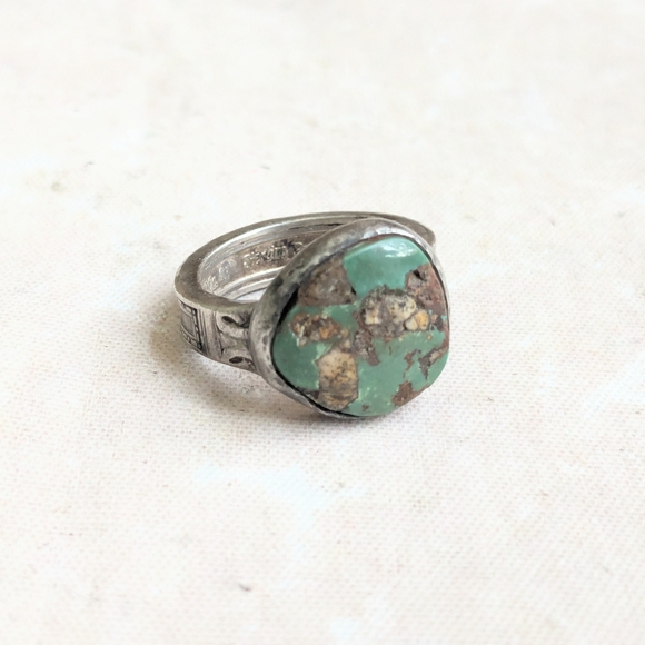 Jewelry - Vintage Sterling Silver Ring Turquoise Green 8.5